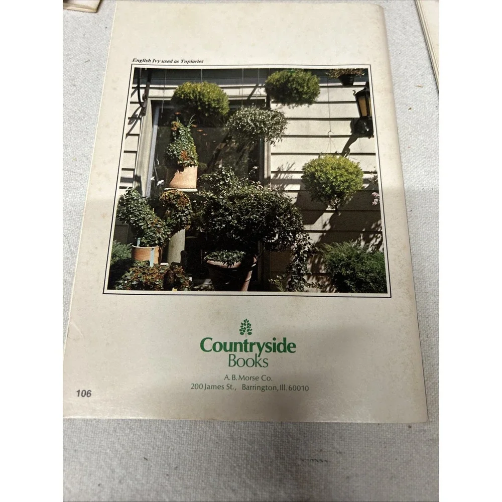 Gardening Guides VINTAGE‎ Book 1970'S Garden And Houseplants Countryside Books